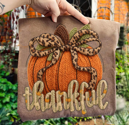 Thankful (faux crochet)